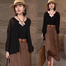 批发2026夏款薄款宽松黑色设计感防晒休闲时尚女衬衫<b class='q'>短</b>款百搭针织外套