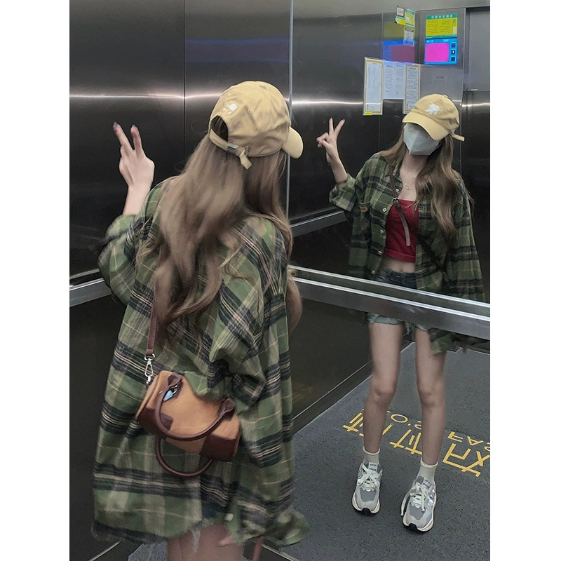 40 cotton 60 polyester 2024 new retro Hong Kong style green plaid shirt niche loose long-sleeved top