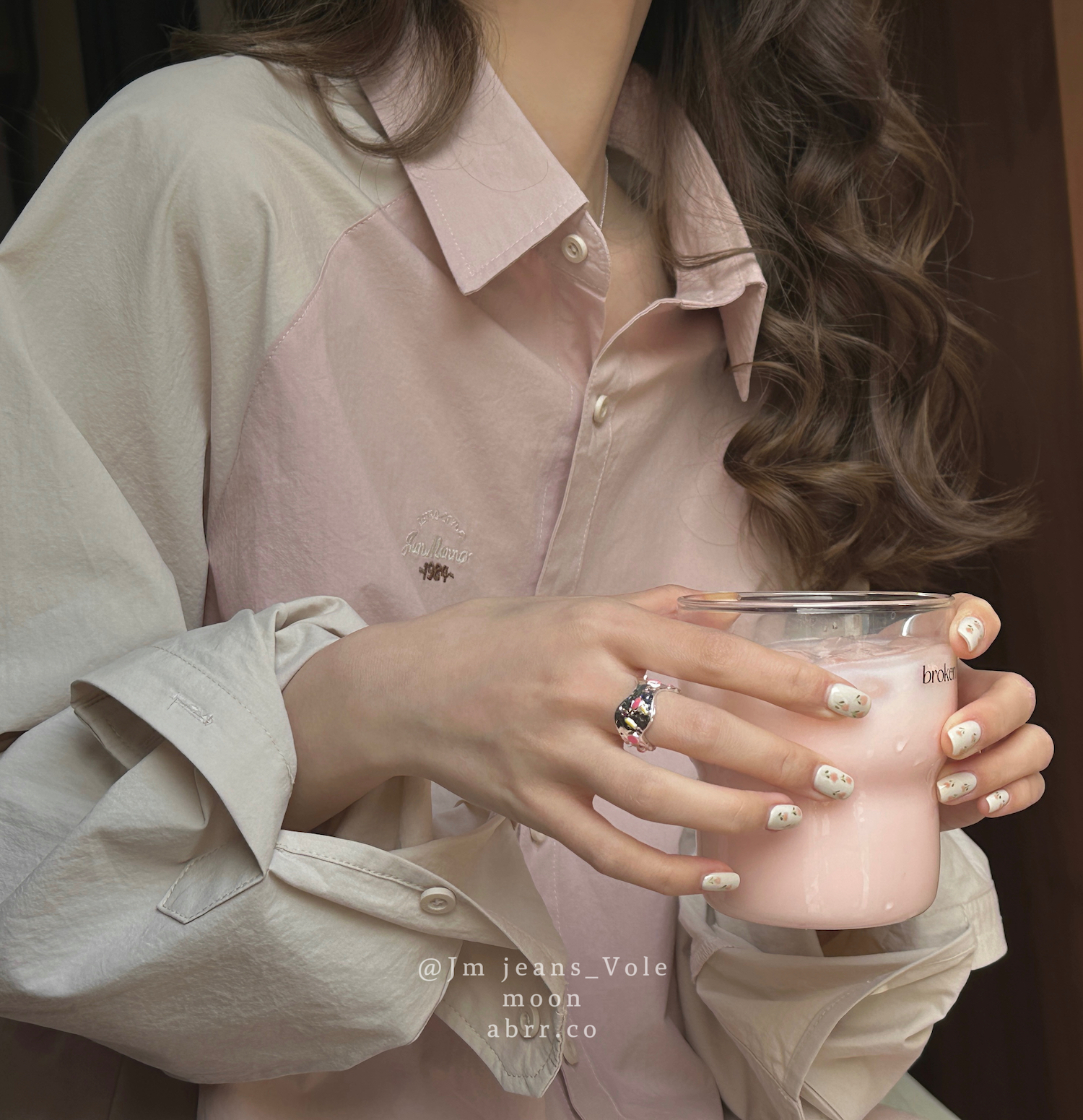 2024 pink long-sleeved shirt for women spring and autumn new design niche Japanese retro loose top