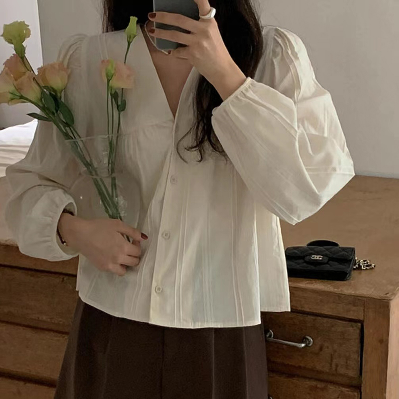 봄 가을 새로운 디자인 센스 작은 대중 Chic 인형 섹션 주름 여성 셔츠