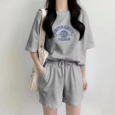 批发港风休闲运动套<b class='q'>装</b>女夏季洋气减龄宽松字母短袖短裤跑步两件套薄款