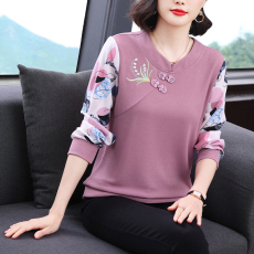 批发妈妈秋季新款洋气时尚打底小衫中年女气质针织上衣中老年<b class='q'>春</b>秋上衣