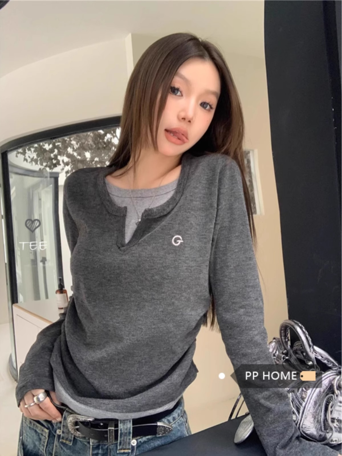 Official photo: DeRong fake two-piece design, versatile long-sleeved T-shirt with slim fit and contrasting color bottoming shirt top