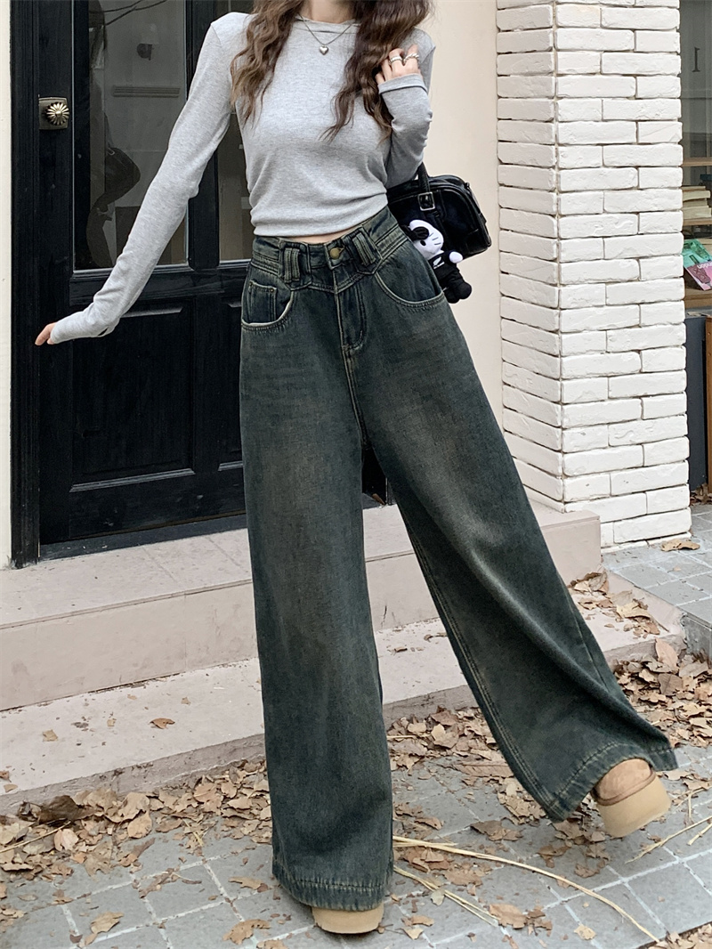 Actual shot of velvet and thickened loose wide-leg long jeans for women