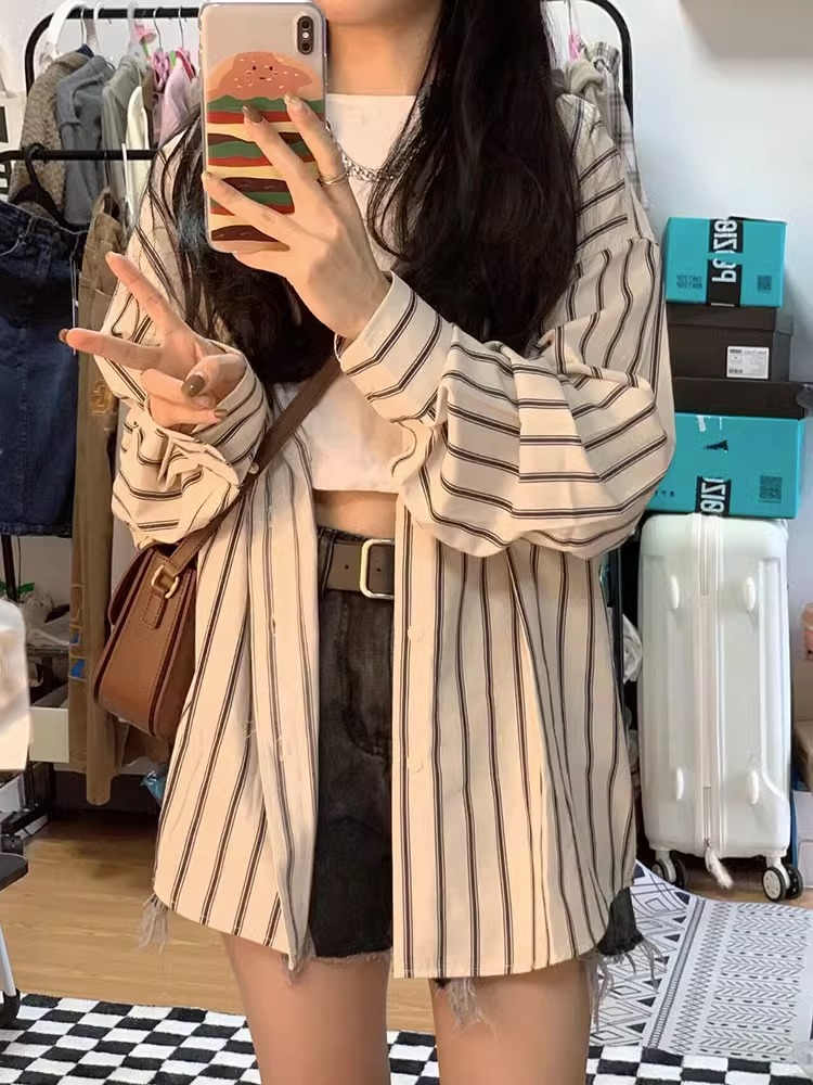 Striped long-sleeved thin chic Hong Kong design niche sunscreen shirt for women loose spring and autumn outer shirt jacket