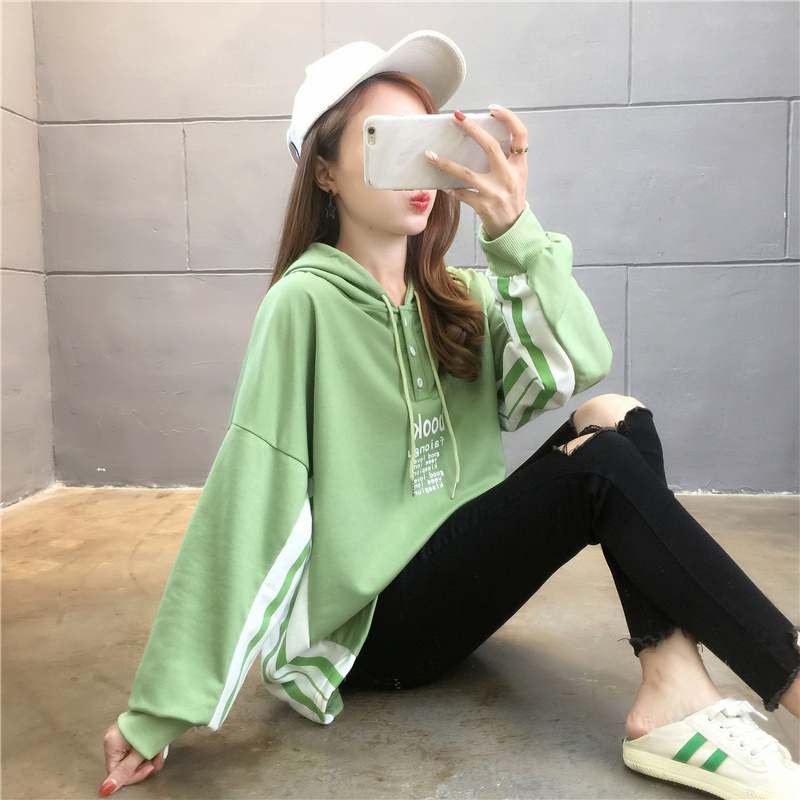 First real shot of 6535 fish scale hooded thin sweatshirt for women spring new style stitching contrasting color trendy brand