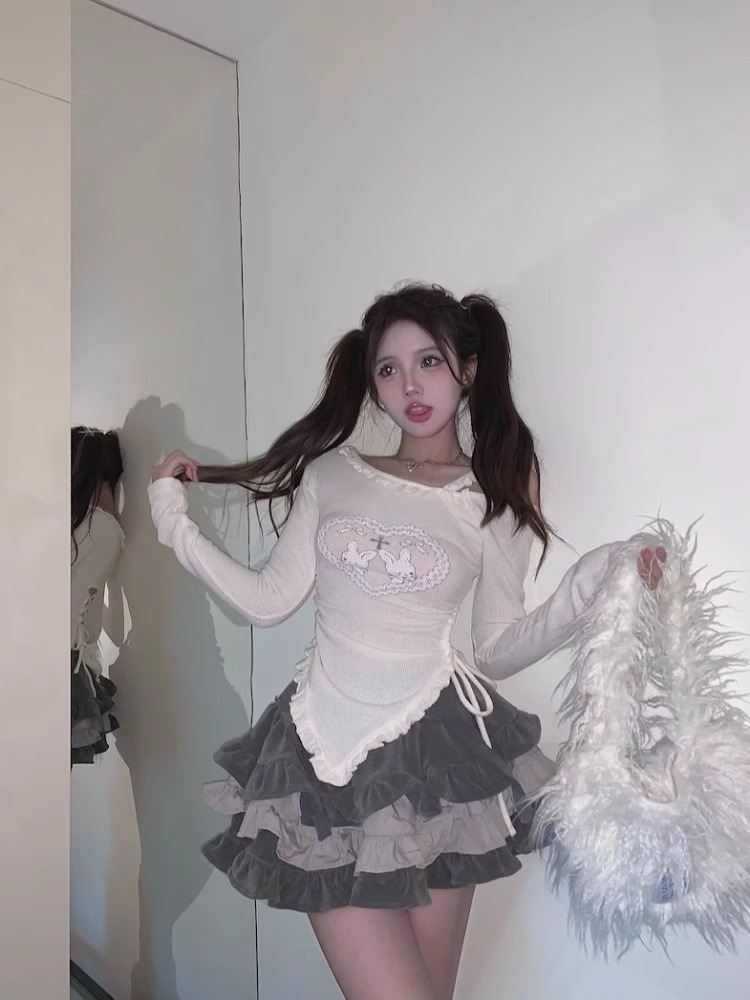 甜酷辣妹風小個子印花T恤女秋季緊身修身不規則下擺長袖露肩上衣