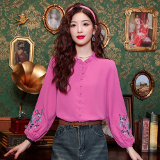 批发实拍2026春季新款复古木耳边领<b class='q'>长袖</b><b class='q'>衬衫</b>女士刺绣<b class='q'>衬衣</b>上衣