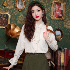 批发2025春季新款衬衫喇叭袖甜美淑<b class='q'>女</b>单排扣春秋标准娃娃领长袖