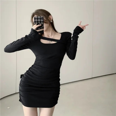 2024 spring new style dress sexy slim fit hip-covering inner bottoming skirt pure lust temperament women's Korean version