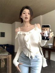 Real-shot ruffled knit sweater for women, spring new collection—bold and sexy off-shoulder strappy top for layering.