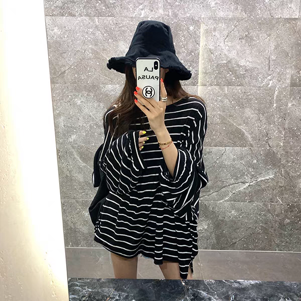 Korean Dongdaemun ins new striped loose sunscreen lazy long-sleeved T-shirt