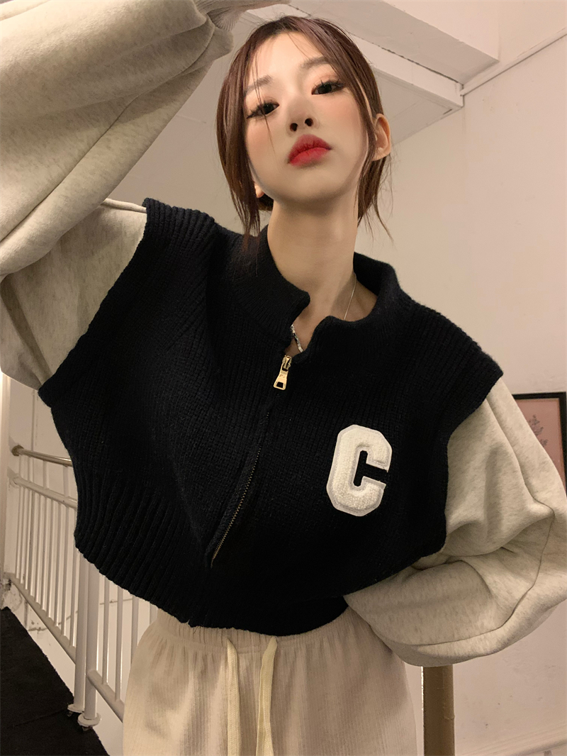 Already shipped fake two-piece short sweater jacket for women with niche lazy style retro knitted cardigan