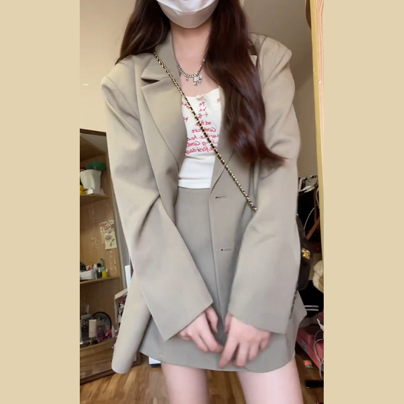 西裝外套女春春裝2024新款氣質高級感西服小個子輕熟風職業套裝裙