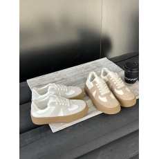 批发<b class='q'>实拍</b>德训鞋女春季2024新款百搭时尚<b class='q'>运动鞋</b>平底休闲板鞋学生小白鞋