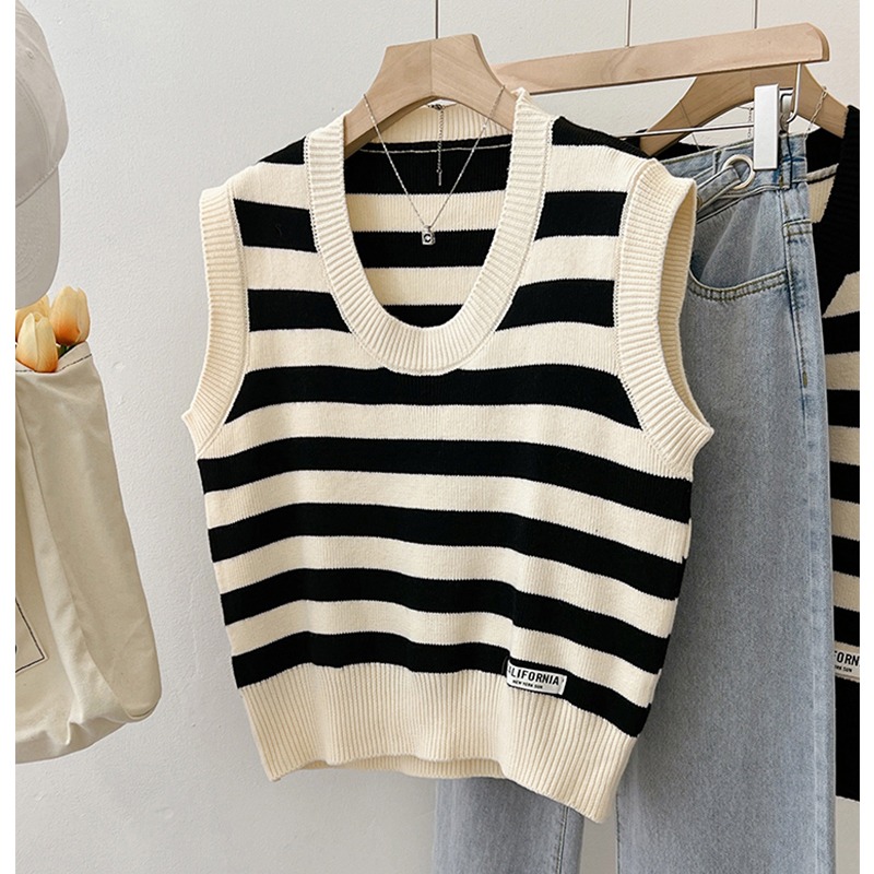 Contrast color striped knitted vest for women in autumn and winter, small waistcoat, loose round neck, sleeveless sweater vest top