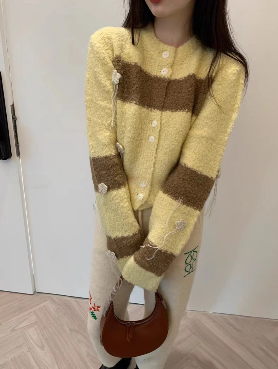 秋冬新款女裝藝術生奶韓系ins風高級感超好看軟糯糯毛衣上衣