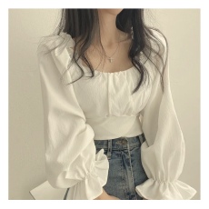 批发已出货 <b class='q'>韩国</b>chic设计感蝴蝶结方领泡泡袖长袖衬衫