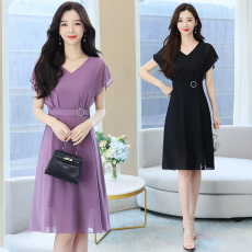 批发实拍妈妈装新款夏装<b class='q'>连衣裙</b>夏季时尚夏款2026中年女人气质洋气裙子