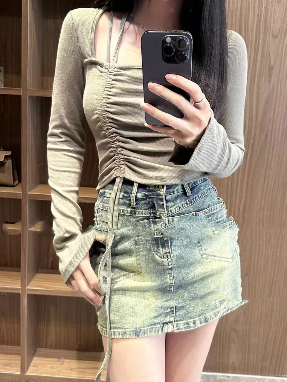 2024 early spring new Korean style small drawstring long-sleeved versatile slim short T-shirt for women