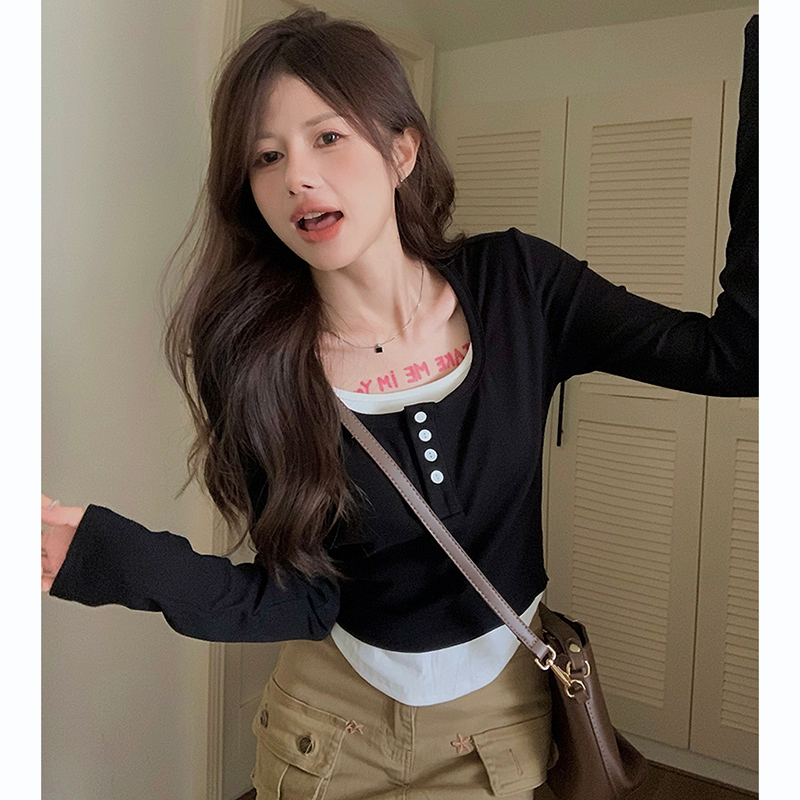 Design sense splicing fake two-piece T-shirt slim inner layering shirt autumn new women's slimming long-sleeved short top
