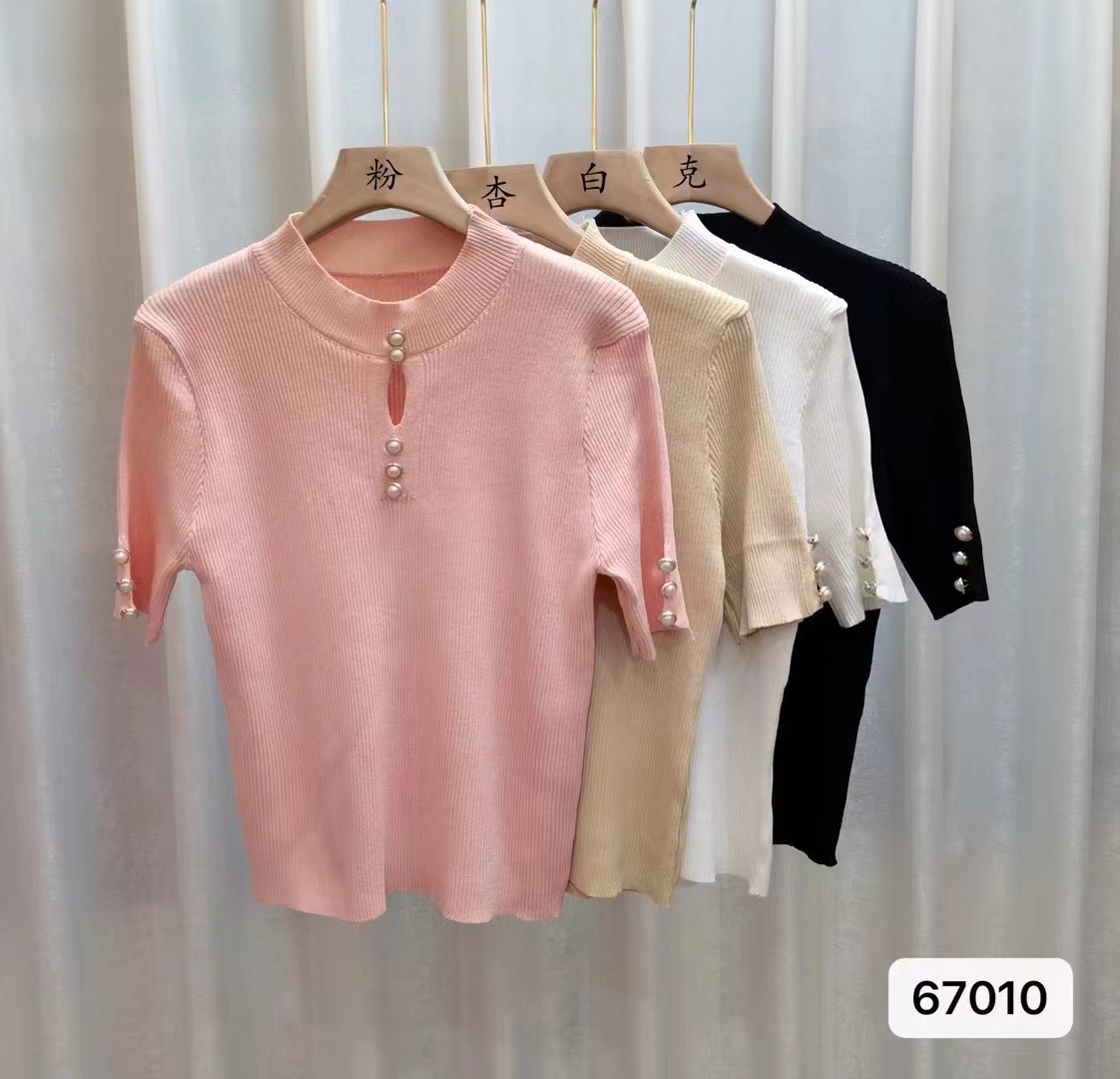 Spring and summer bottoming shirt for women with small suit design niche half turtleneck thin half-sleeve knitted top T-shirt