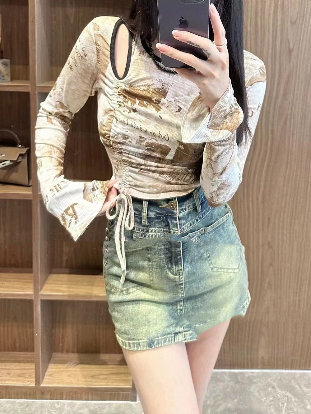 Spring and Autumn super popular short jazz top European and American street design niche tie-dye long-sleeved drawstring T-shirt bottoming shirt