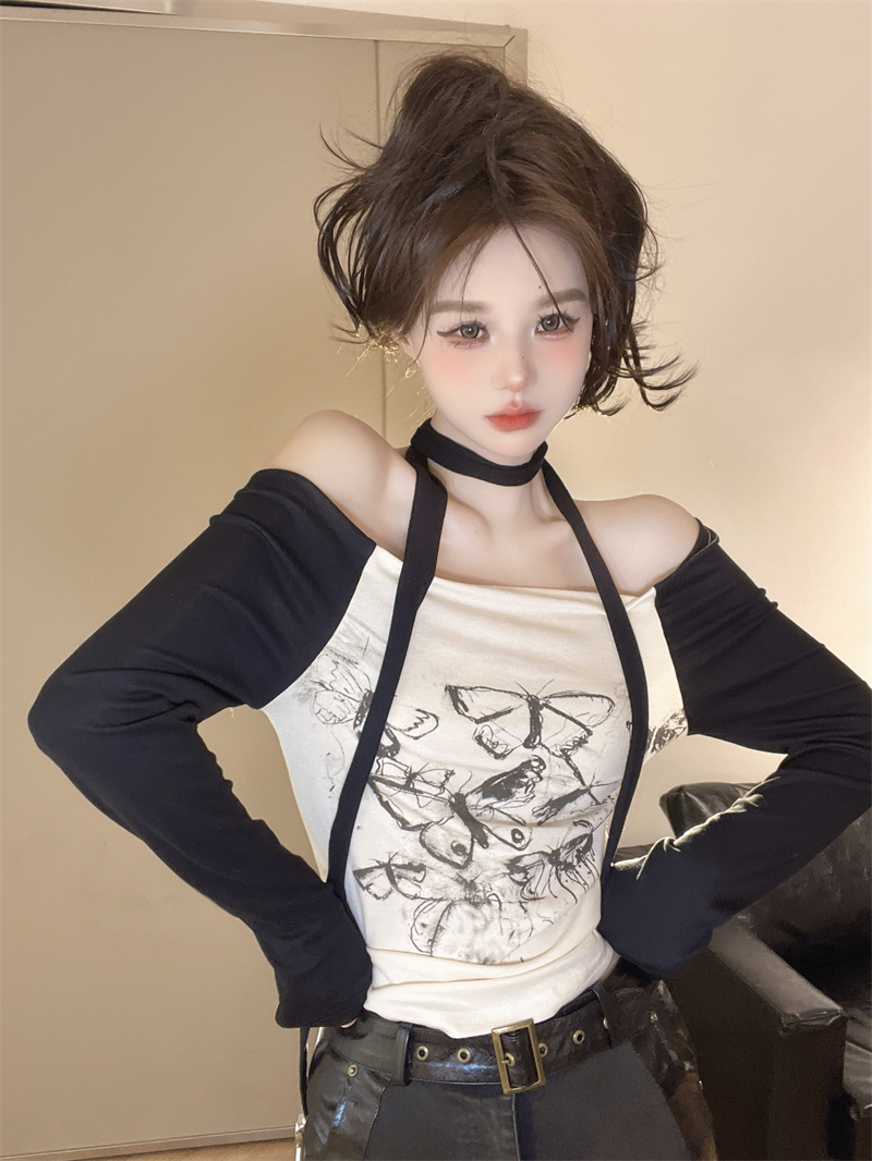 Real shot of hot girl one-shoulder butterfly print long-sleeved T-shirt slim off-shoulder top