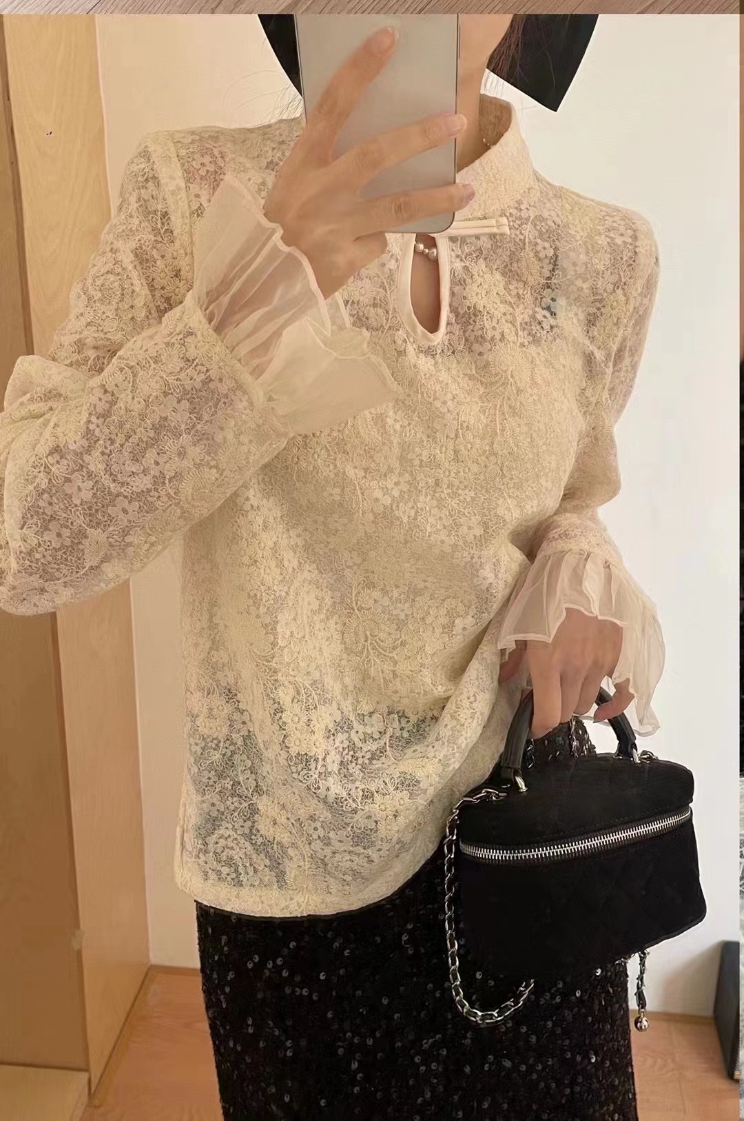 蕾絲打底衫女2024春季新款洋氣內搭長袖上衣設計感小眾鏤空襯衫潮