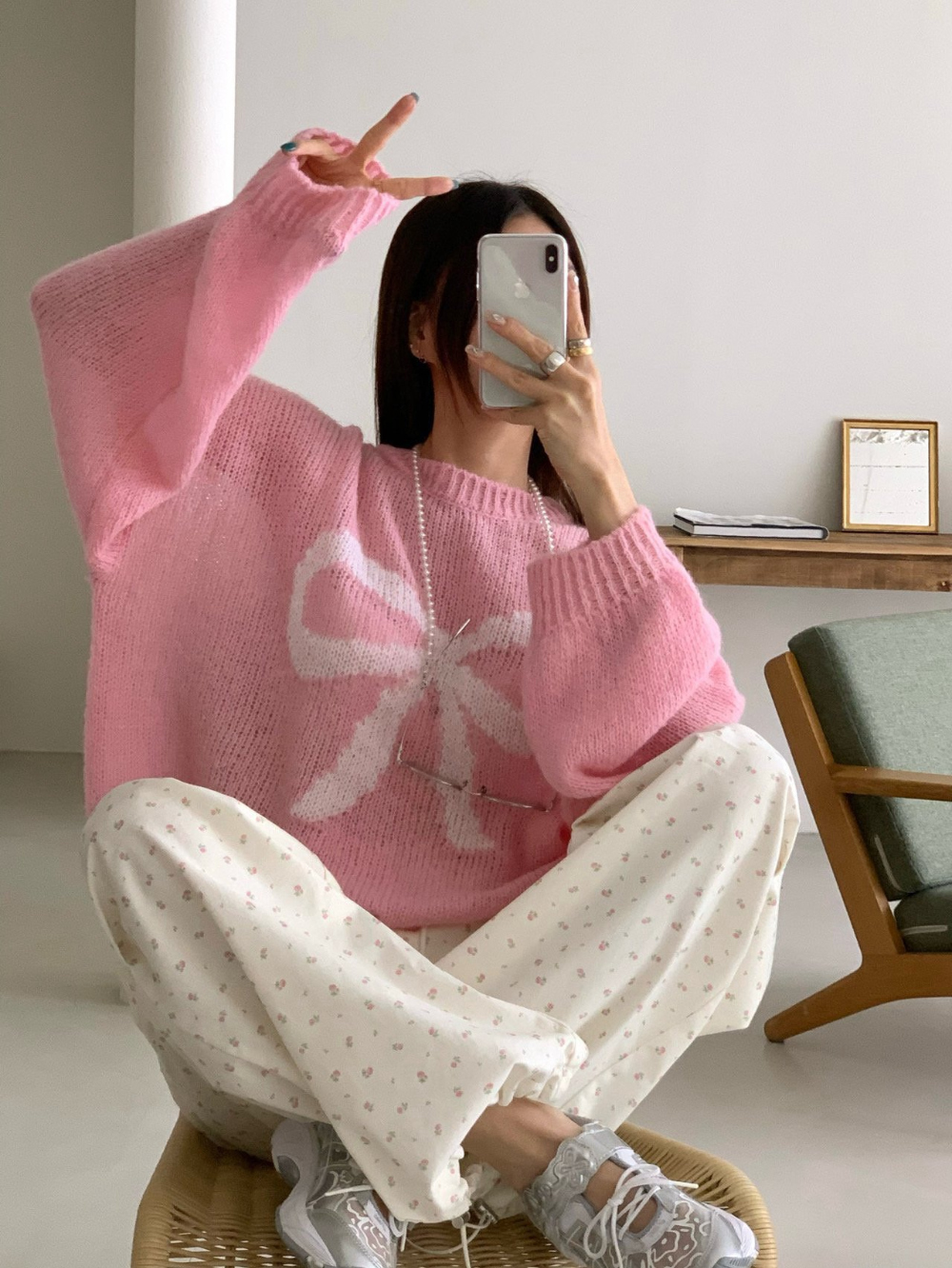 春季新微透蝴蝶結針織上衣