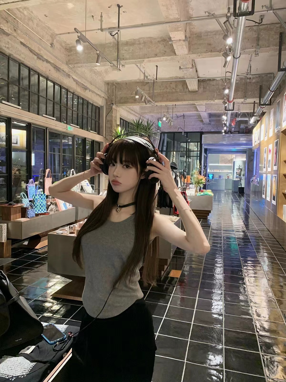 早安樊樊 百搭舒適純色基礎針織背心女早春圓弧下擺顯瘦內搭上衣