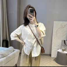 批发夏装新款<b class='q'>大码</b>女装韩版简约通勤中袖衬衫美拉德宽松衬衣圆领上衣