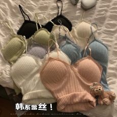 批发实拍实价 纯欲花边吊带多色短款背心<b class='q'>打底衫</b>内搭上衣带胸垫