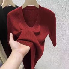 批发U领短袖修身型冰丝针织衫t恤女2026<b class='q'>夏</b>季新款低圆领露锁骨上衣薄款