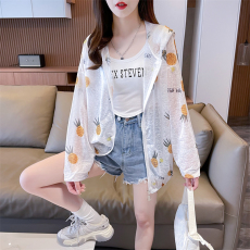 批发实拍冰丝纳米丝薄款<b class='q'>中长款</b>宽松<b class='q'>开衫</b>拉链防晒衣连帽外套女