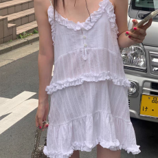 批发韩国<b class='q'>东大门</b>2026春款两面穿甜美褶皱花边木耳边吊带<b class='q'>连衣裙</b>