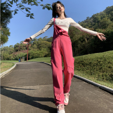 批发玫红色牛仔<b class='q'>背带裤</b><b class='q'>女</b>新款ins小个子学院风高街宽松直筒阔腿吊带裤