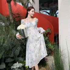 批发法式碎花<b class='q'>连衣裙</b>春夏度假裙2025新款气质高级收腰长裙胖MM仙女裙