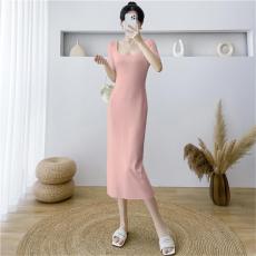 批发纯欲风性感修身<b class='q'>中长款</b>包臀裙子女夏季新款U领紧身短袖针织连衣裙