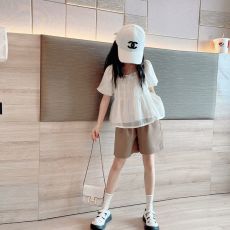 批发<b class='q'>女童</b>网红<b class='q'>套</b>装夏季2025新款儿童<b class='q'>娃娃衫</b>洋气夏装中大童短裤两件套薄