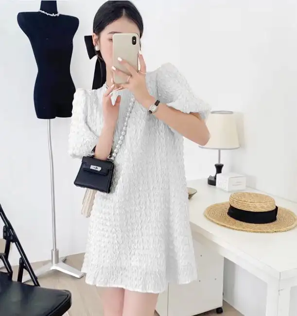프리미엄 소재의 A라인 원피스 상세 이미지 4