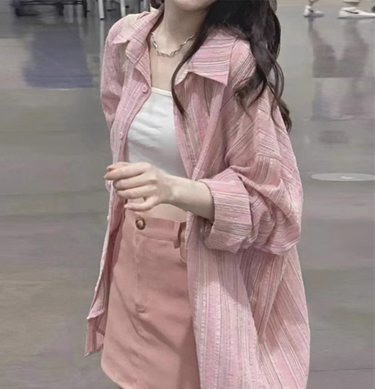 가을 의상 빅 사이즈 여성 의류 한국 chic 핑크색 스트라이프 셔츠 디자인 센스 느긋한 바람 자외선 차단 셔츠
