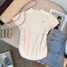 批发2026辣妹设计感小众正肩针织T恤短袖女夏季修身短款内搭打底上衣