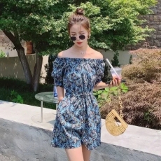 批发小众不撞款时尚百搭短袖连体衣女夏季高级感高端优雅五分<b class='q'>连体裤</b>子