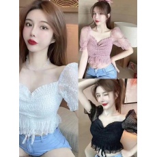 批发2026年复古泡泡设计感小众洋短袖一字领露肩蕾丝衫美背