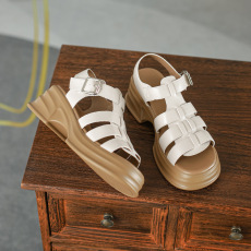 批发2024夏季新款平底凉鞋软底舒适罗马鞋<b class='q'>学院风</b>女凉鞋货号