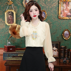 批发款女装新中式<b class='q'>雪纺衫</b>超仙新款绣花上衣甜美纯色泡泡袖