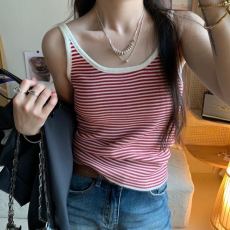 批发<b class='q'>可爱</b>甜美小吊带短款内搭女超火网红甜辣小背心上衣搭配阔腿裤夏季