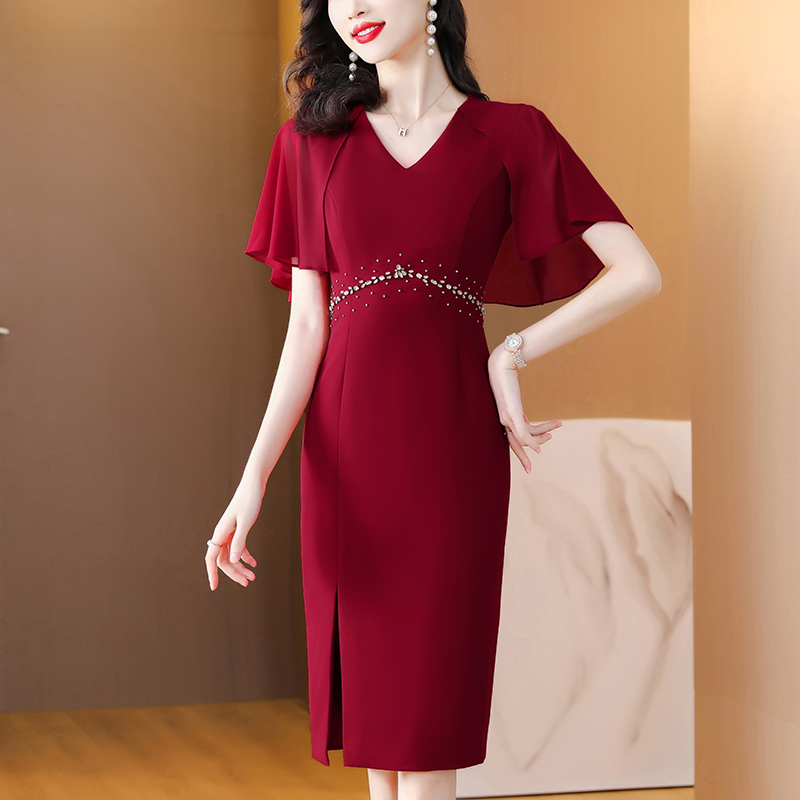 PF10429#红色连衣裙女夏季新款重工钉珠高级感气质优雅V领包臀裙子女裝貨源服裝批發