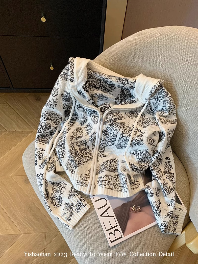 十三行！設計感刺繡抽繩連帽針織外套秋季女休閒百搭毛衣開衫